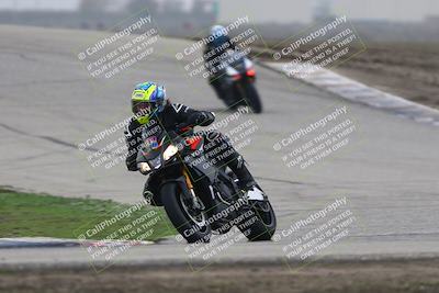 media/Nov-29-2025-TrackDaz (Sat) [[10ae2d9bce]]/B Group/Session 3 (Outside Grapevine)/